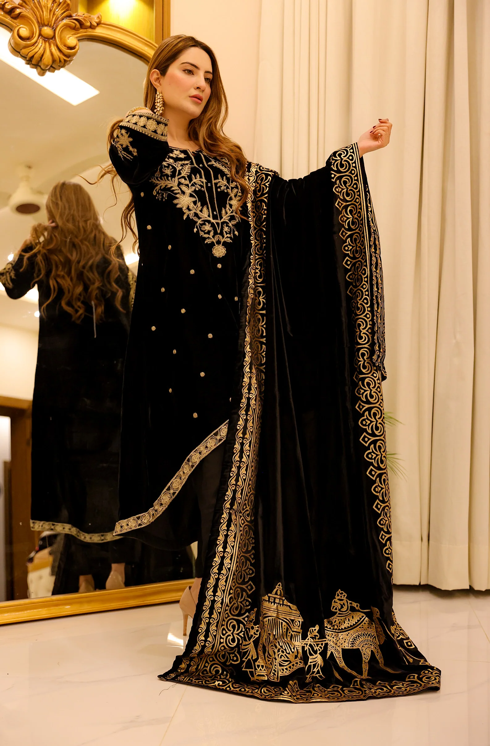 Afreen - Image 4