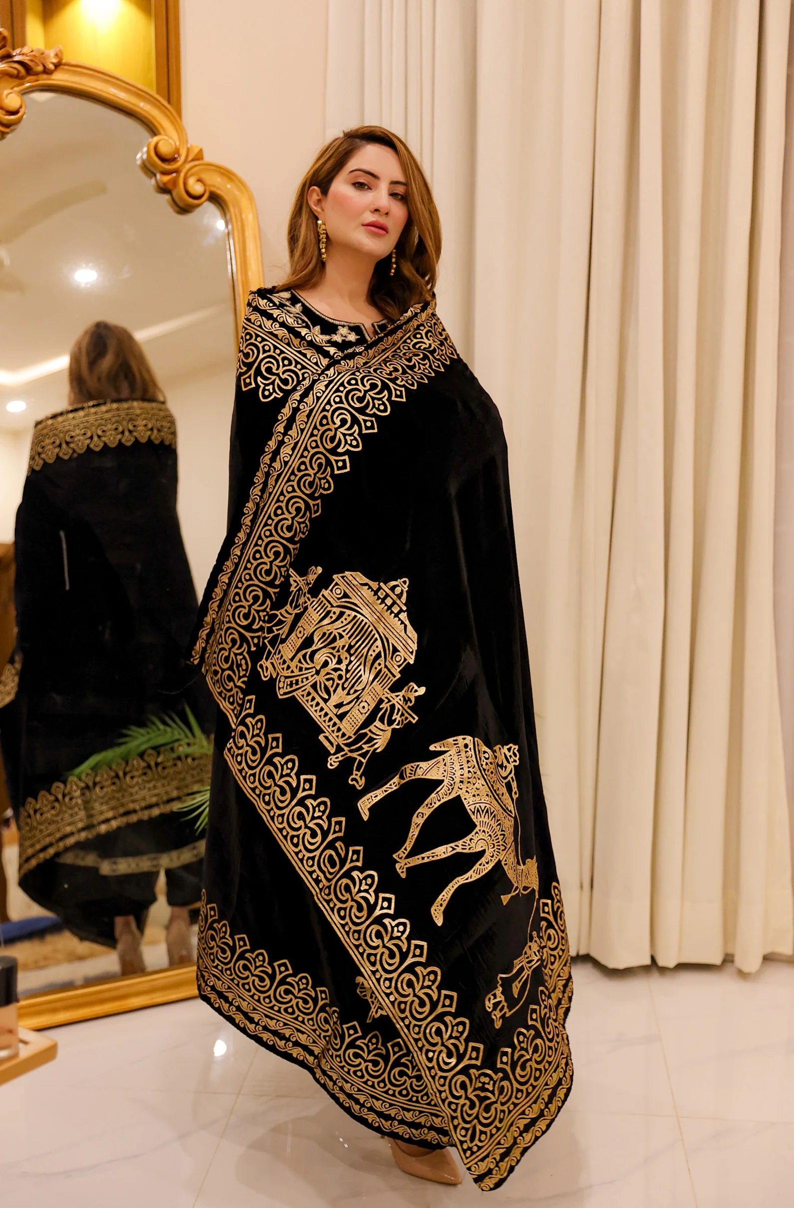 Afreen - Image 6