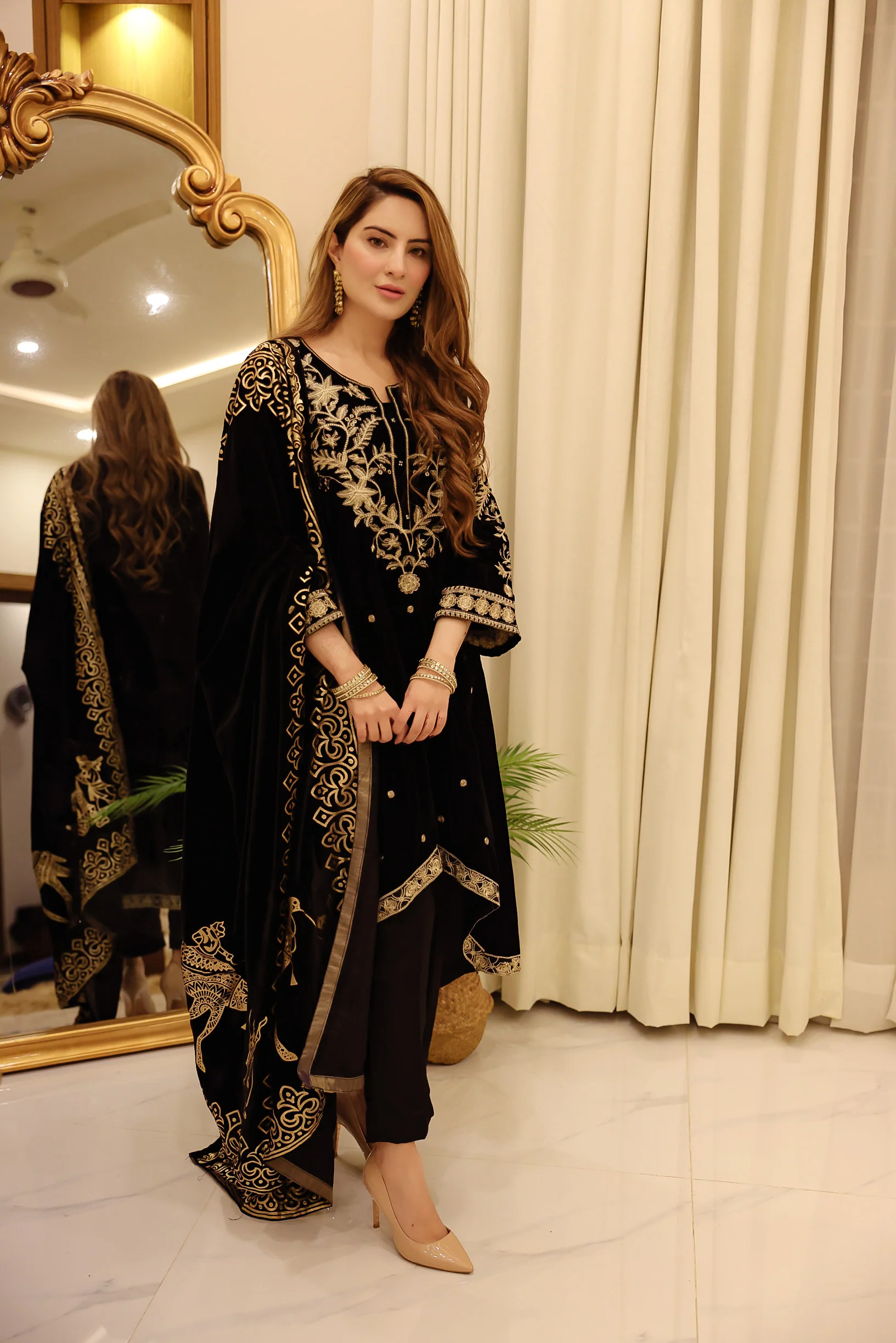 Afreen - Image 7