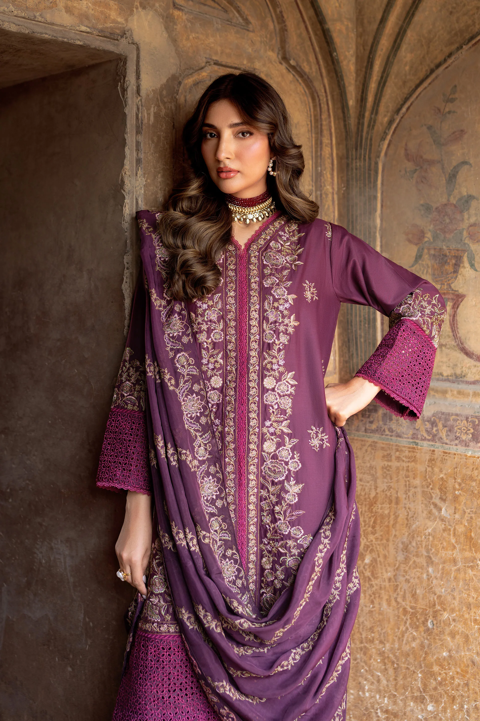 Almas - Image 7