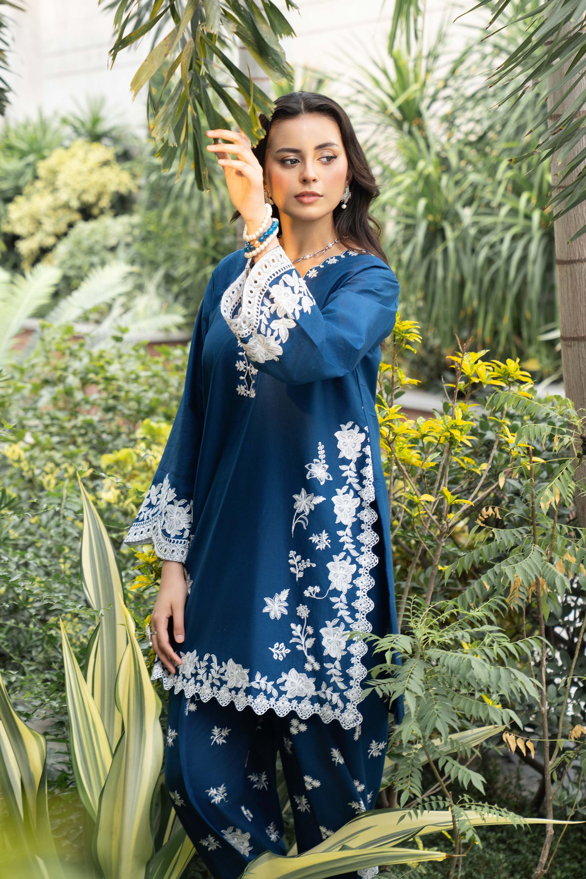 Blue Petal - Image 4