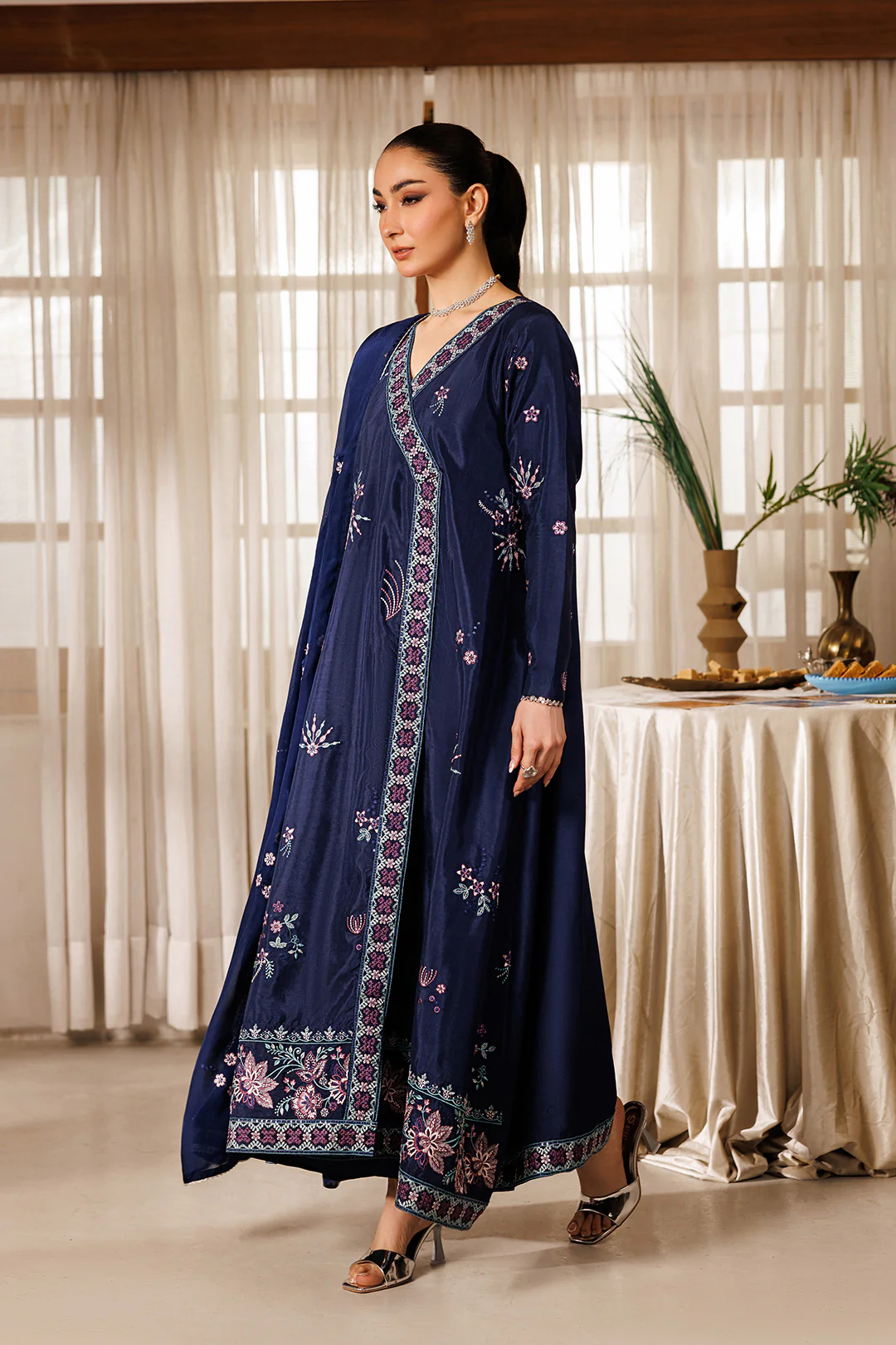 Gulrukh - Image 5