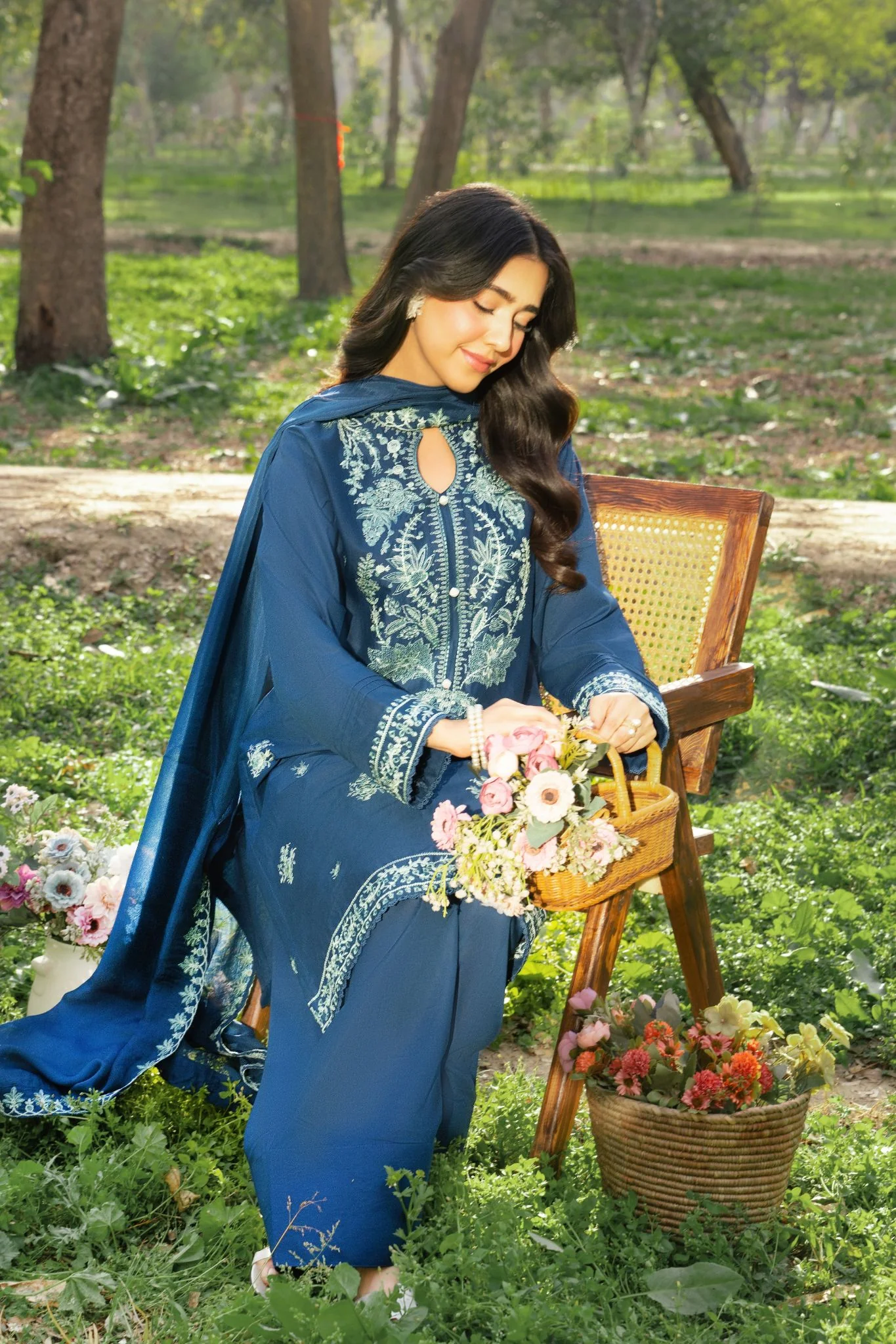 Serenade - Image 4